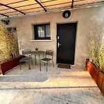 Bed and Breakfast La Maison D'hamih 